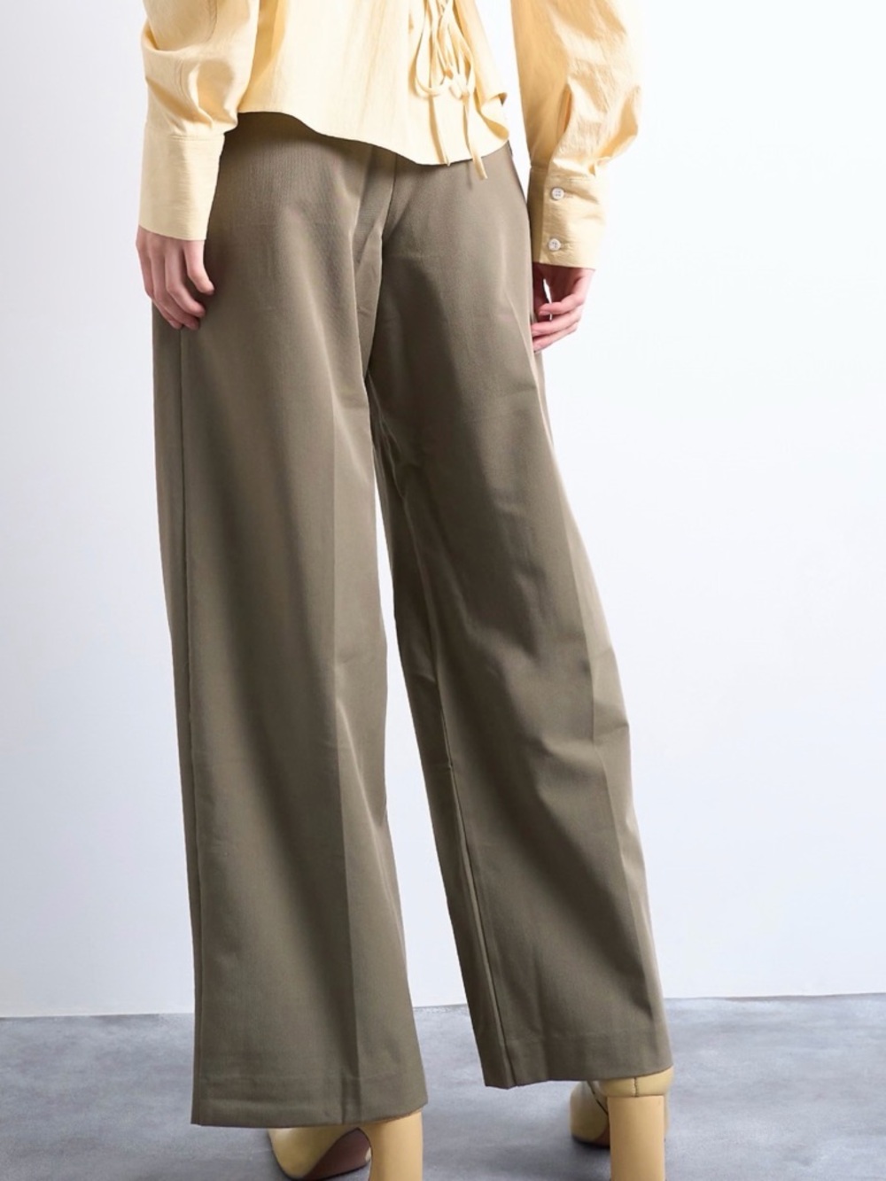 Topshop Premium Double Pleat Straight Leg Tailored Pants in Khaki - Picture 2 of 4